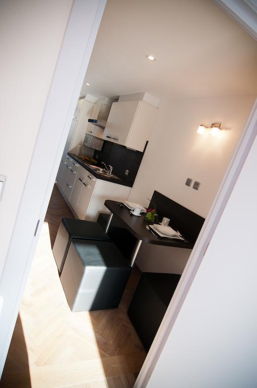 Apartment De Maasnacht 마세이크 외부 사진